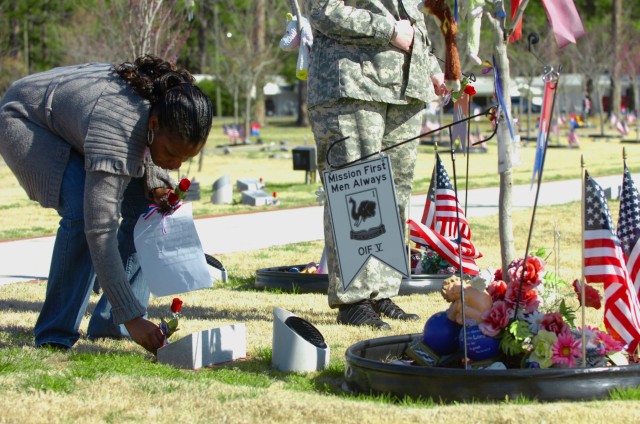Families Remember Fallen Soldiers