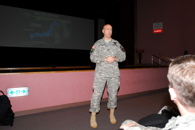 Camp Zama Garrison Commander Briefs 8th TSC Soldiers