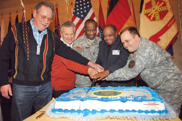 Dedicated service: Wiesbaden employee reaches five decade mark