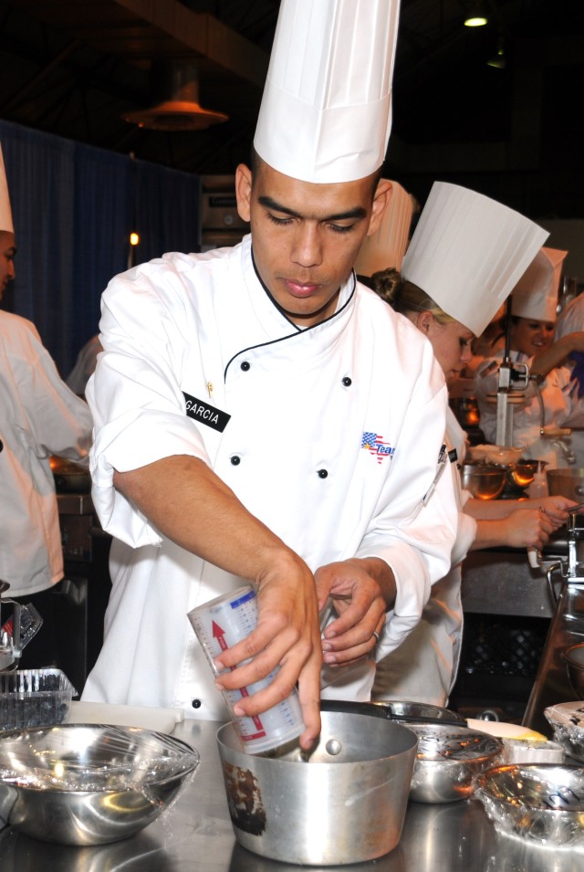 Army cooks aim for speed, flavor, skill in culinary competition