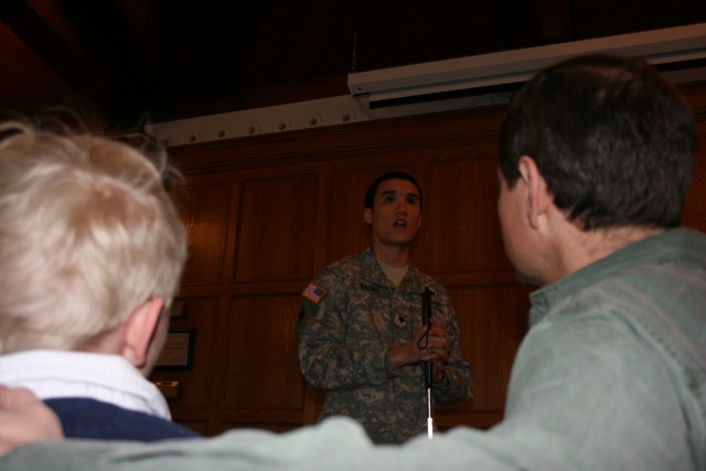 Wounded Warrior Addresses Church Group