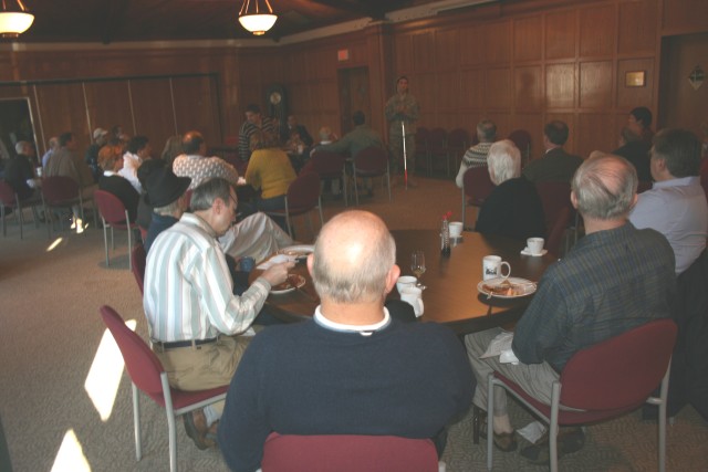 Wouned Warrior Addresses Local Church Group