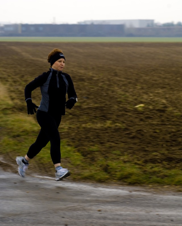 Sailor-turned-sergeant, 48 going on 32, inspires other Soldiers to &#039;do anything you set your mind to&#039;