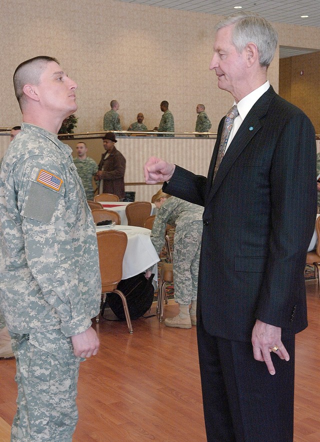 Army Emergency Relief Campaign is in full swing