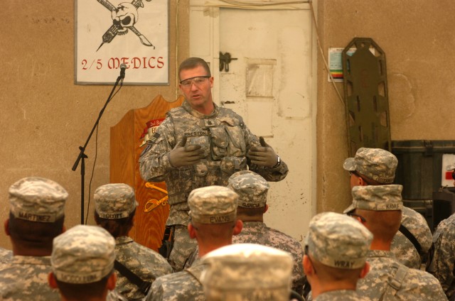 Preston speaks to Soldiers