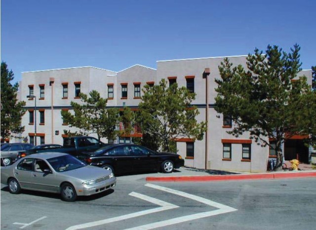 Sacramento District helps Presidio of Monterey boost morale with barracks upgrades
