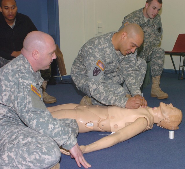 Pennsylvania Guard to teach 21st TSC Soldiers life-saving skills