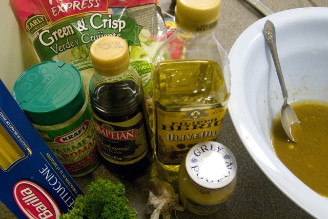 Cooking and coping go hand in hand at ACS class