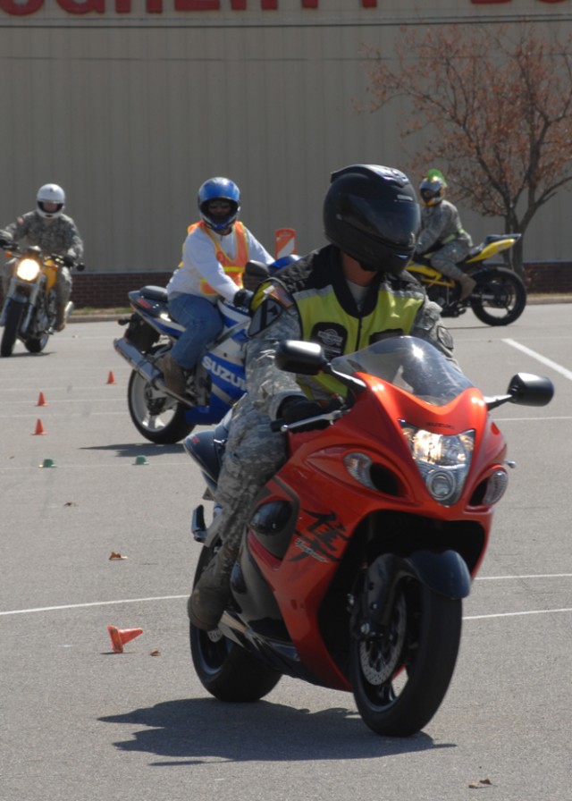 Safety office launches Military Sportbike Riders Course