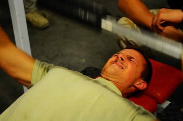 Kandahar Sustainment Soldiers takes &#039;60 Kg Challenge&#039;