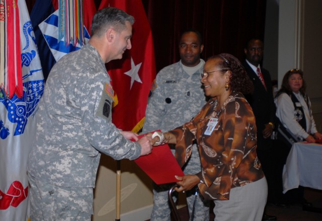 4BCT Red Cross Volunteer Award Ceremony
