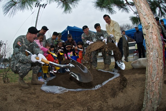 Arbor Day events grow stronger Korean-American alliance