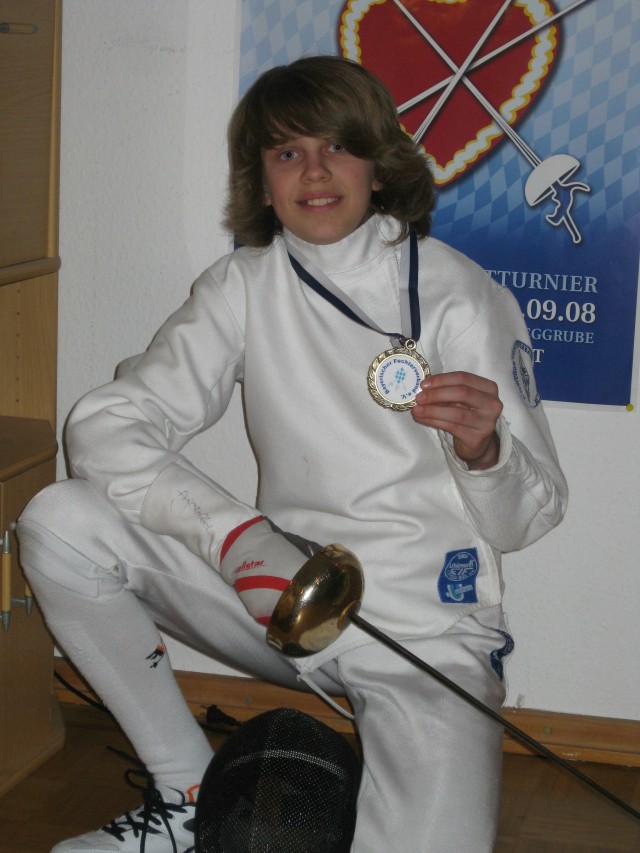 Schweinfurt youth captures Bavarian fencing title