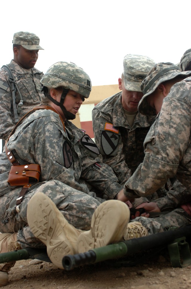 DSTB troops sharpen medical skills, prepare for worst | Article | The ...