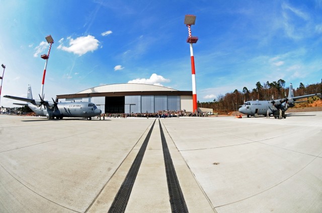 New hangar provides home for &#039;new&#039; C-130 at Ramstein