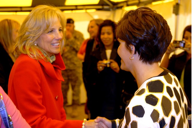 Second lady visits Fort Bragg