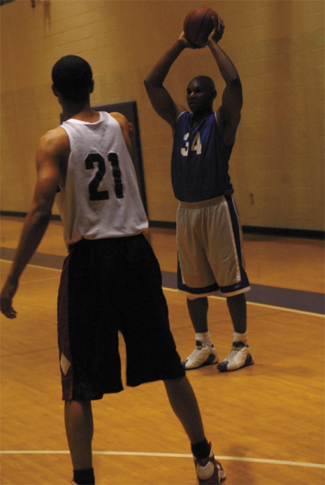 510th HRC outlasts 611th SOC to capture intramural basketball championship