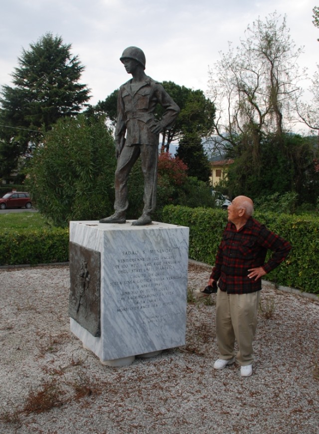 Fellow Soldier&#039;s monument in Pietrasanta