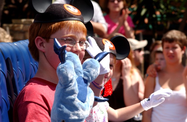 Disney World, 81st RSC salutes military children