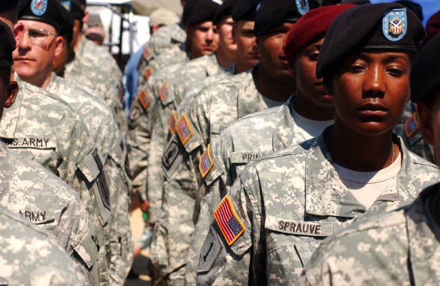 Fort Jackson Soldiers come together to celebrate annual Columbia, S.C., fair