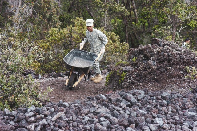8th TSC Soldiers lend support to improve PTA&#039;s Kipuka Trail