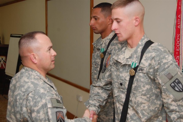 Speicher Trans. Soldiers conquer Knights&#039; quarter board