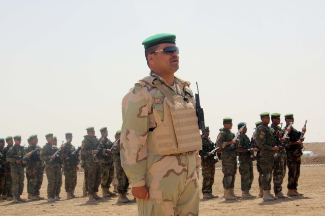 Iraqi Commandos graduate