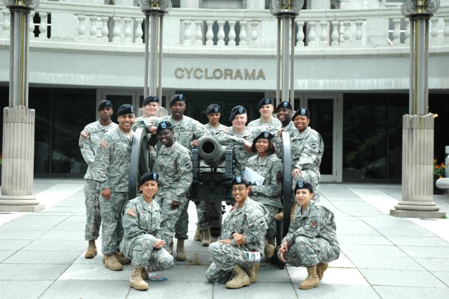 USAG NCOs seek &#039;leadership in training&#039; through history