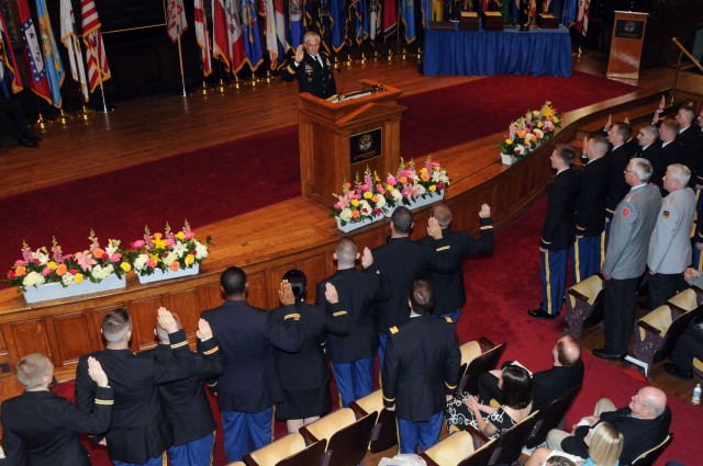 ROTC cadets become Army officers at Georgetown ceremony