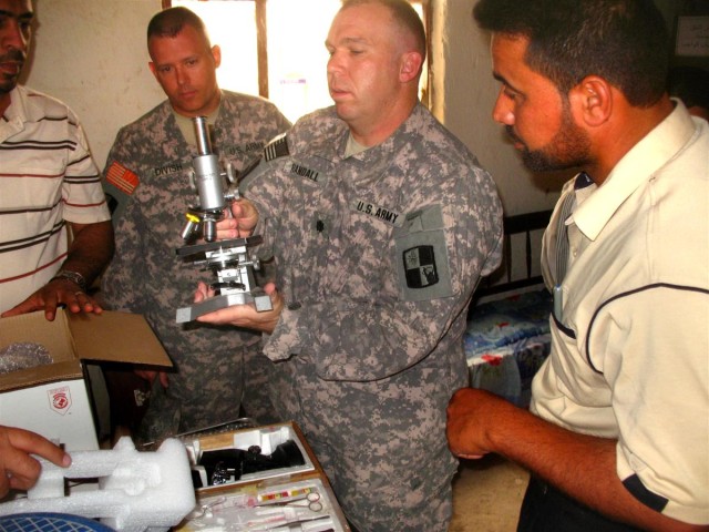 Delivering supplies: Iraqi school get tools from Kansas