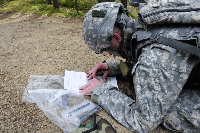 Zeroing In: IMCOM-EAca,!a,,cs best Soldiers go head-to-head in annual competition