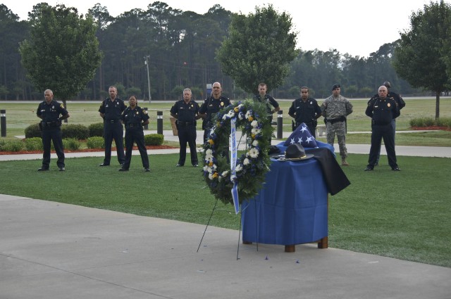 3rd ID Soldiers Honor Fallen Law Officers