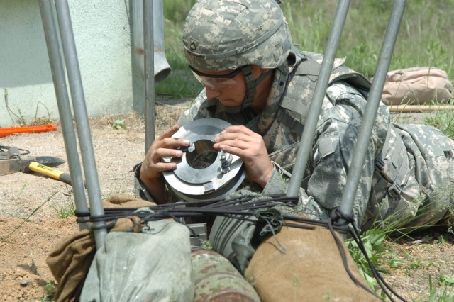 Army EOD teams compete for top honors in Korea
