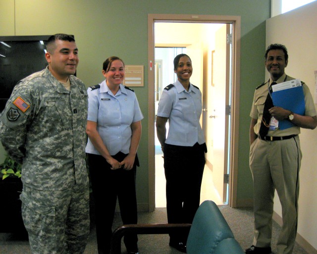 SBB Fellows visit Robertson Blood Center
