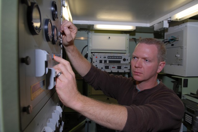 AN/TRC-190 Reset program changes, efficiency improves