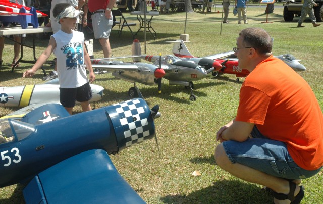 Army history comes alive at Fort DeRussy during annual event