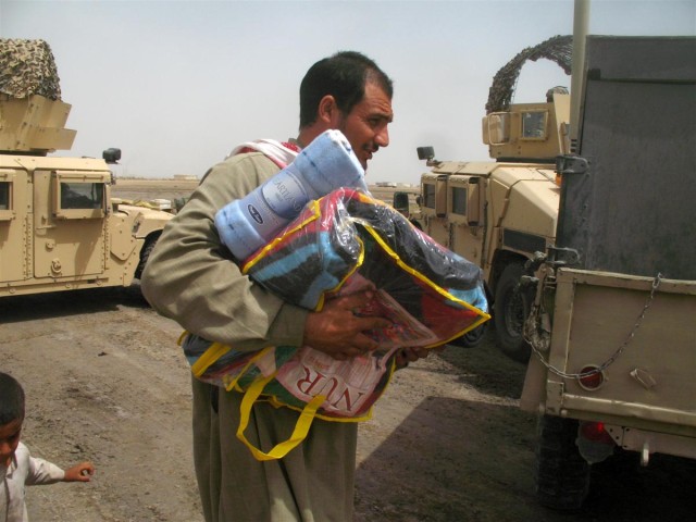 Bedouin Express fosters relations in Dhi Qar province