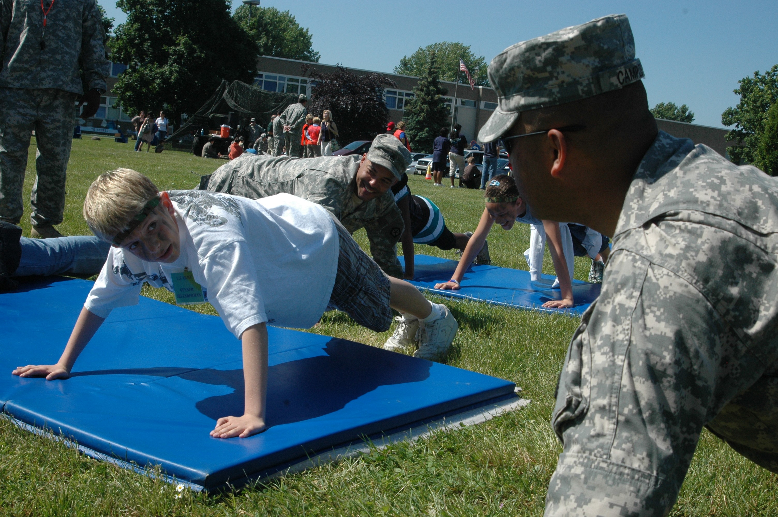 Kids spend a day in the life of Soldierparents during 'boot camp