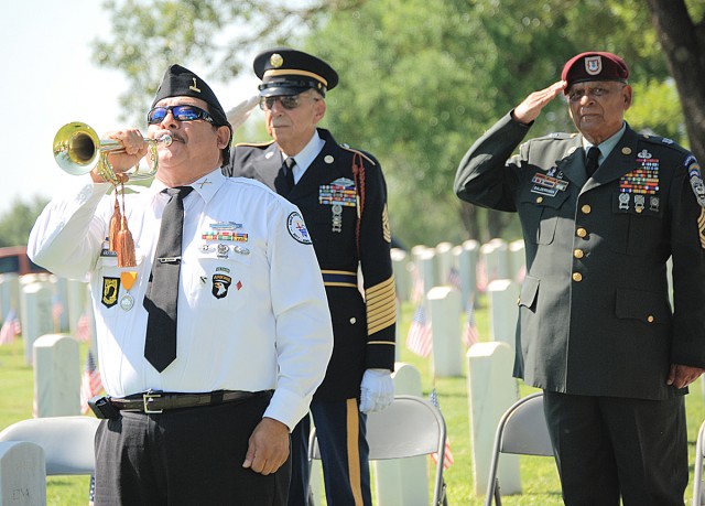 Grapevine veterans day parade