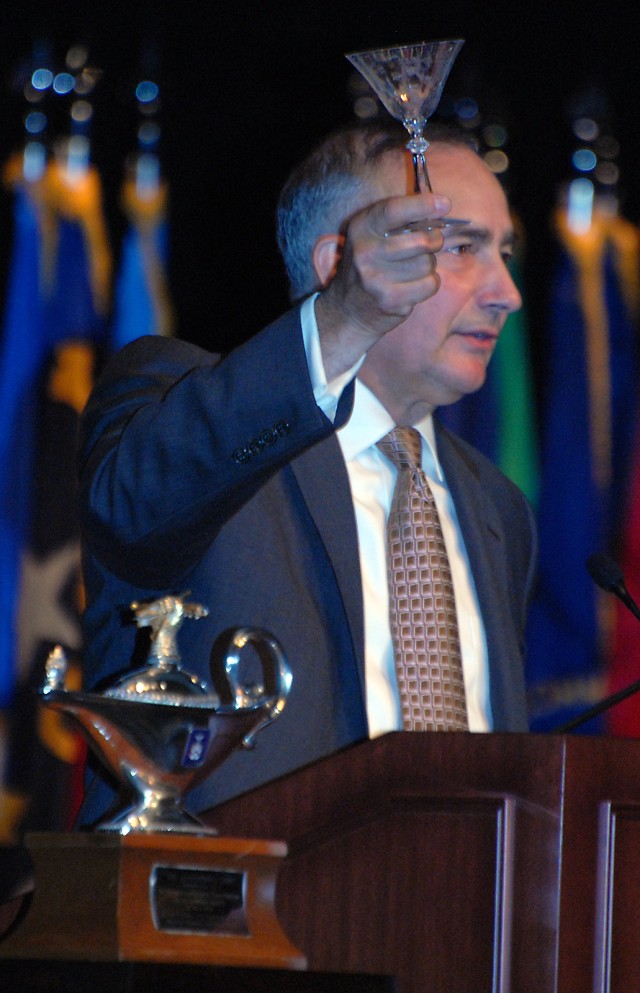 SAMSAca,!E+celebrates 25 years of creating leaders