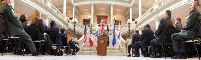 Honoring the fallen, praising those still serving