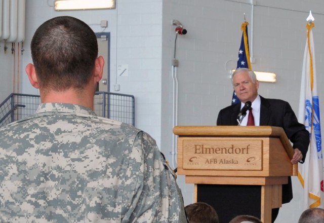 Secretary Robert Gates answers questions in Alaska