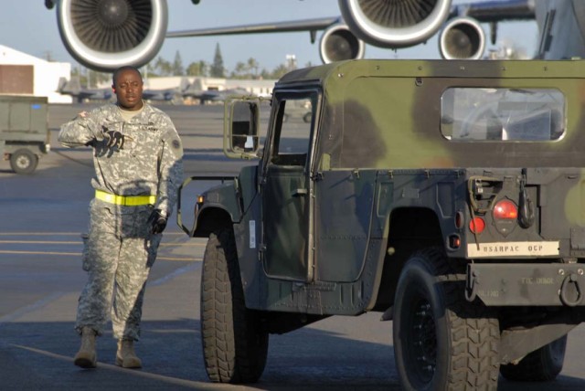 Deployable Assessment Team trains during Hurricane Preparedness Exercise &#039;Makani Pahili&#039;