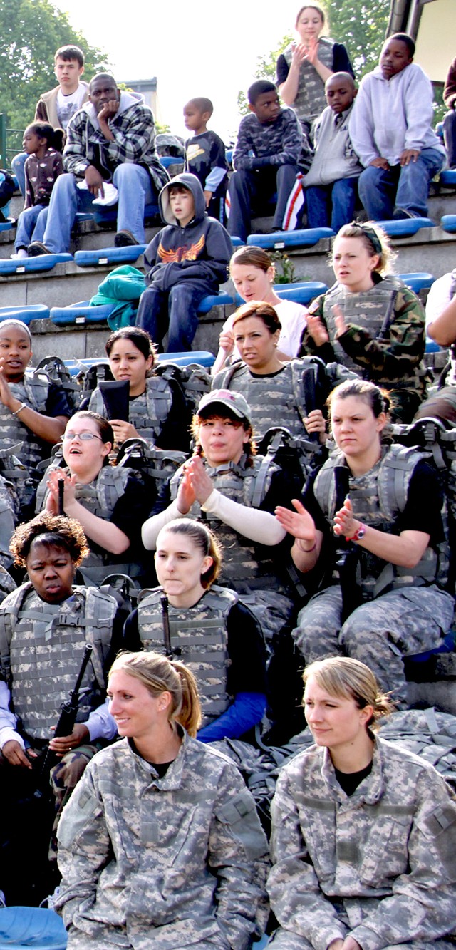 Army spouses play Soldier for a day