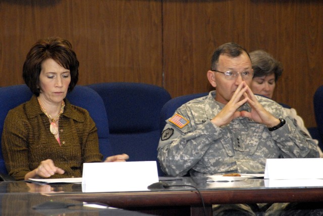 Army Family Action Plan Conference sends 9 issues to DA