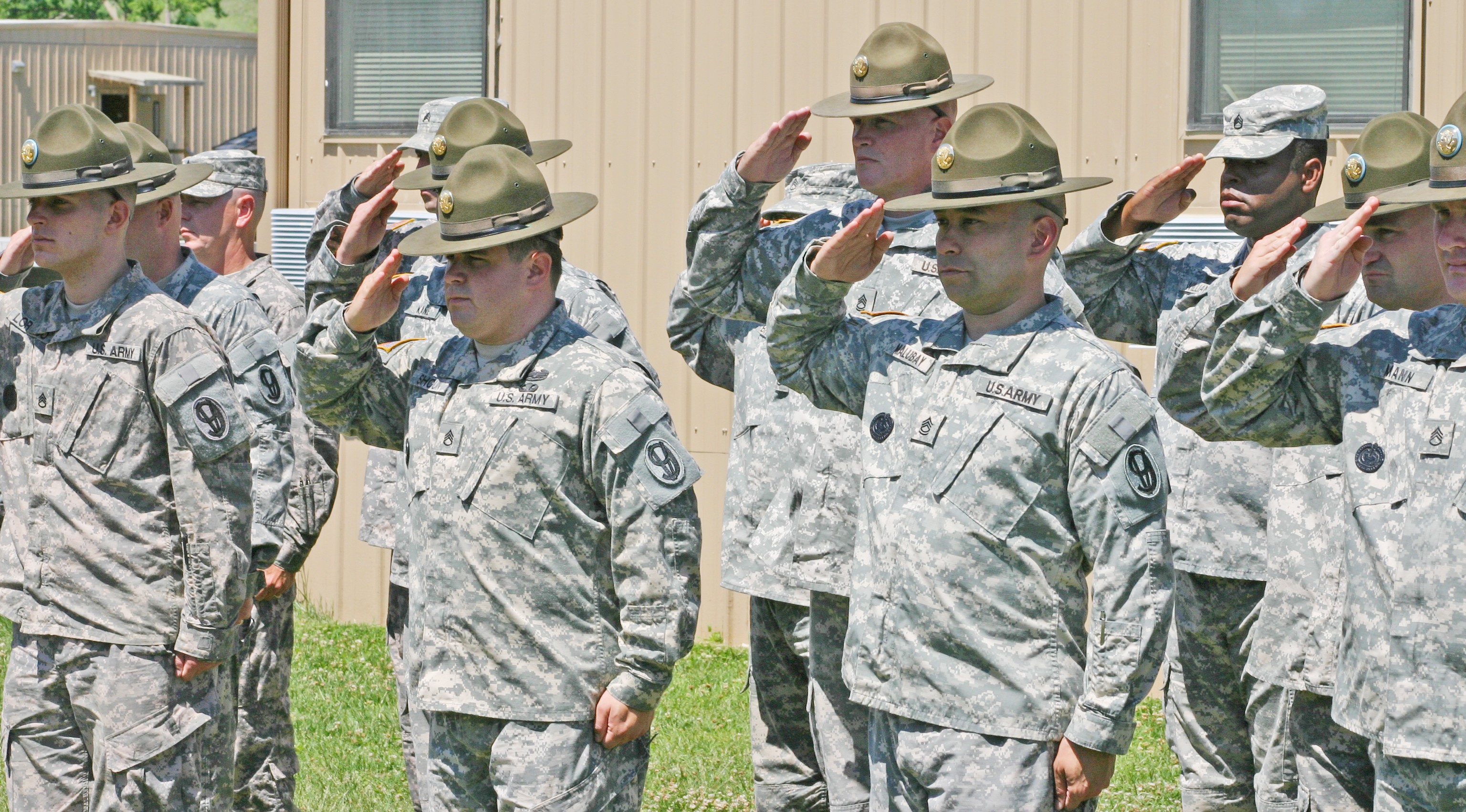 how to volunteer for a deployment army reserves