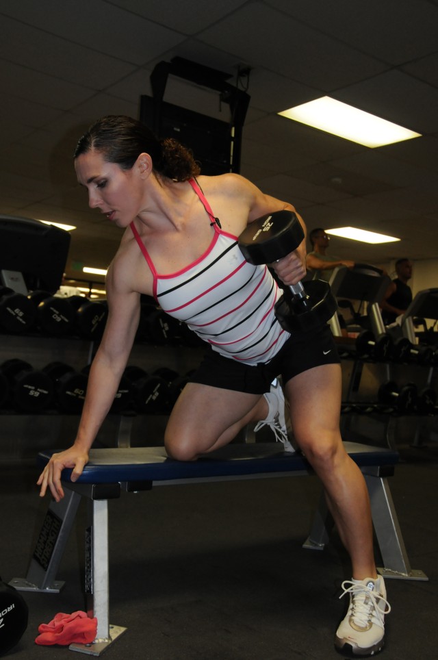 Army Spouse Sets the Standard for Fitness