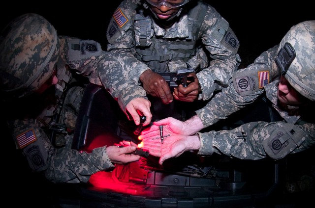 Thunderbolts host first 1BCT cavalry spur ride