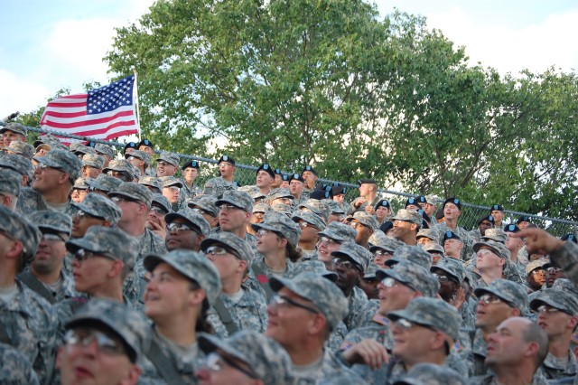 Soldiers trade MREs for hot dogs