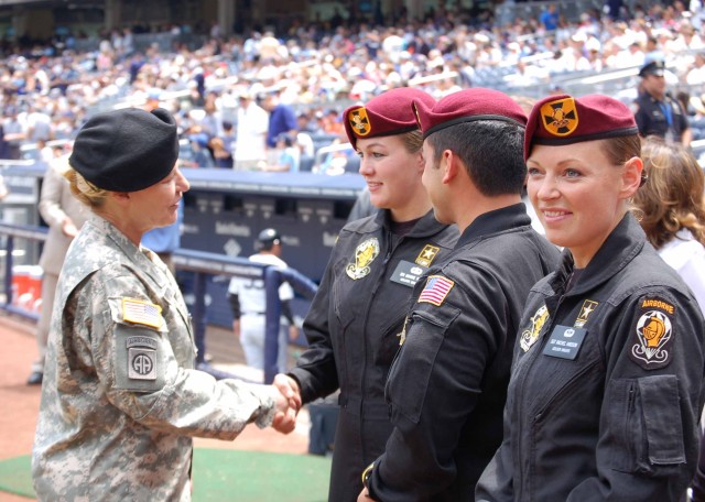 Yankee Stadium&#039;s Army Appreciation Day